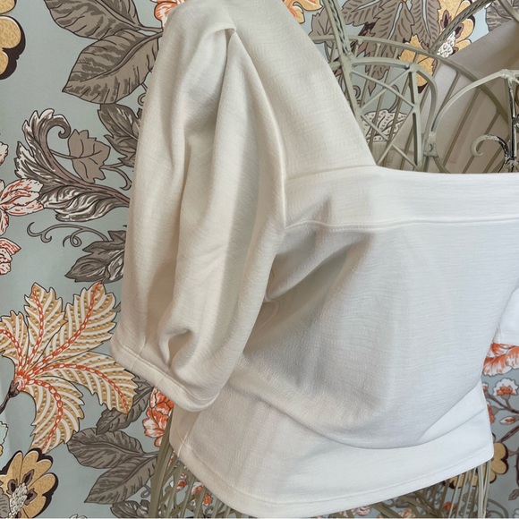 Banana Republic Crop Top - Picture 4 of 5